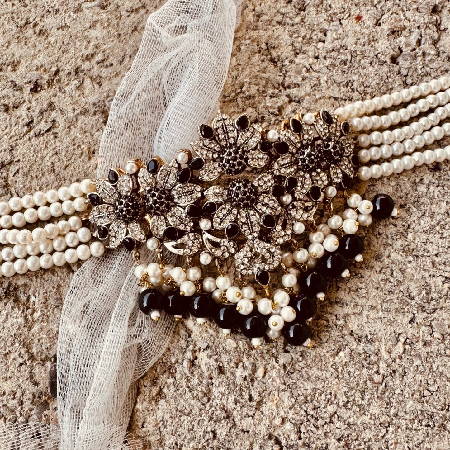 Bold Black Stone Choker Jewellery Online in UK USA Canada