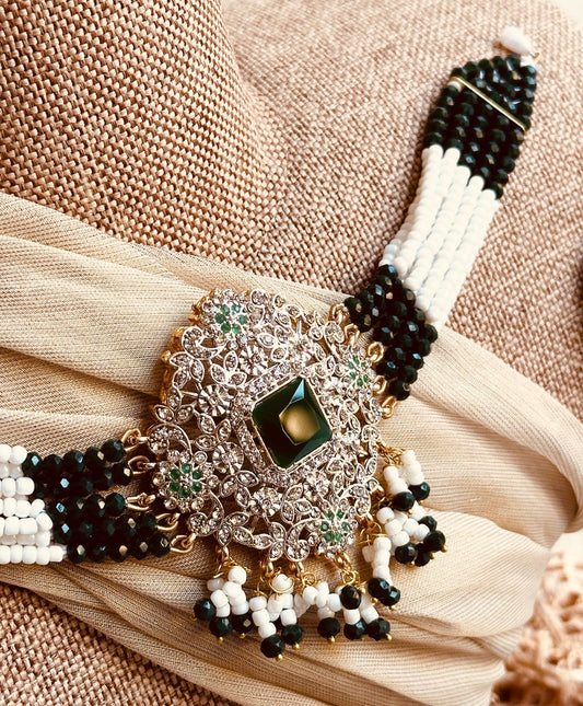 Bridal Green Choker Necklace Set Online in KSA Riyadh Saudi Arabia Oman Bahrain Qatar