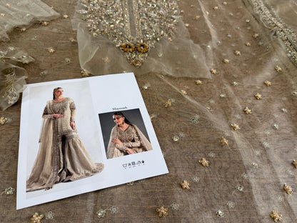 Elegant Pakistani Suit Online in Dubai UAE Abudhabi Ajman Sharjah