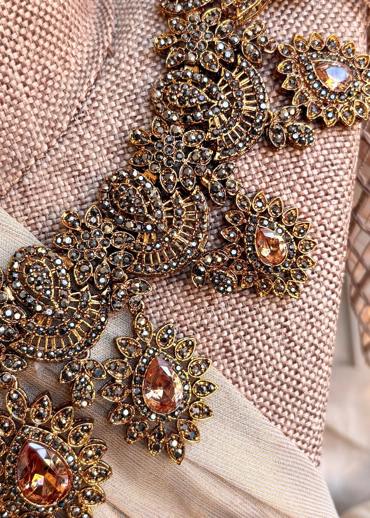 Bridal Necklace Set with Champagne Crystals Online in KSA Riyadh Saudi Arabia Oman Bahrain Qatar