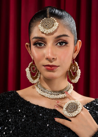 Bridal Pearl Gajra Earrings and Tikka Online in KSA Riyadh Saudi Arabia Oman Bahrain Qatar