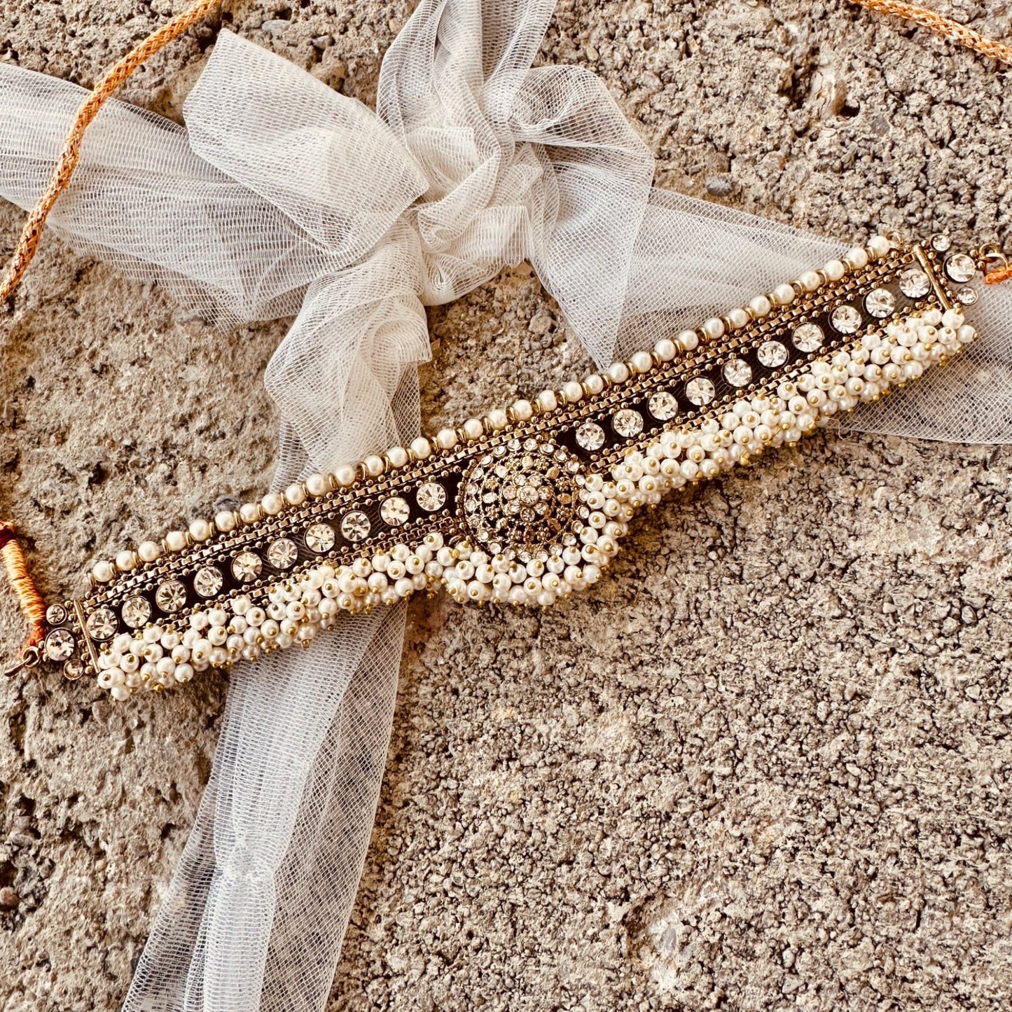 Bridal Pearl Jewellery Set White Choker Tikka Jhumki Online in KSA Riyadh Saudi Arabia Oman Bahrain Qatar
