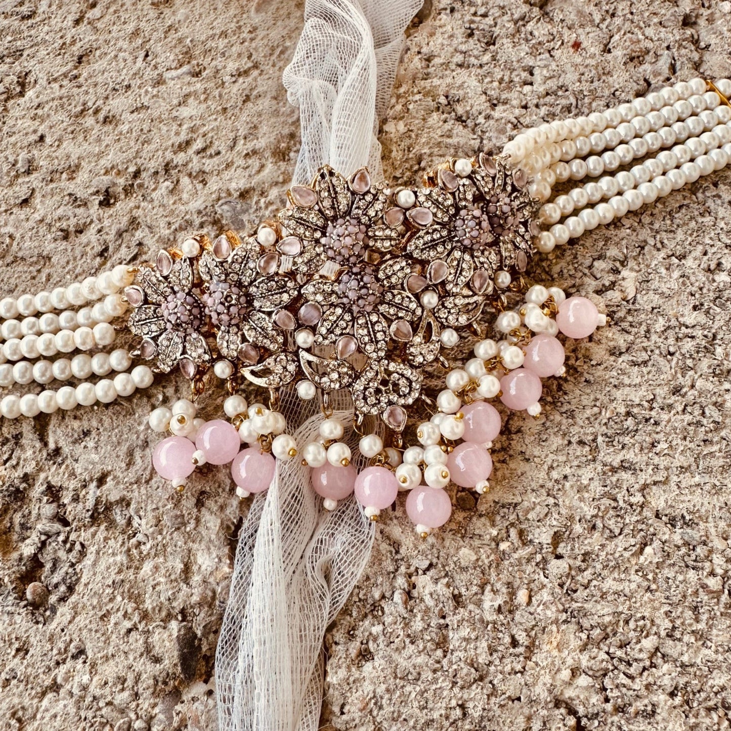 Bridal Pink Choker with Earrings and Tikka Online in KSA Riyadh Saudi Arabia Oman Bahrain Qatar