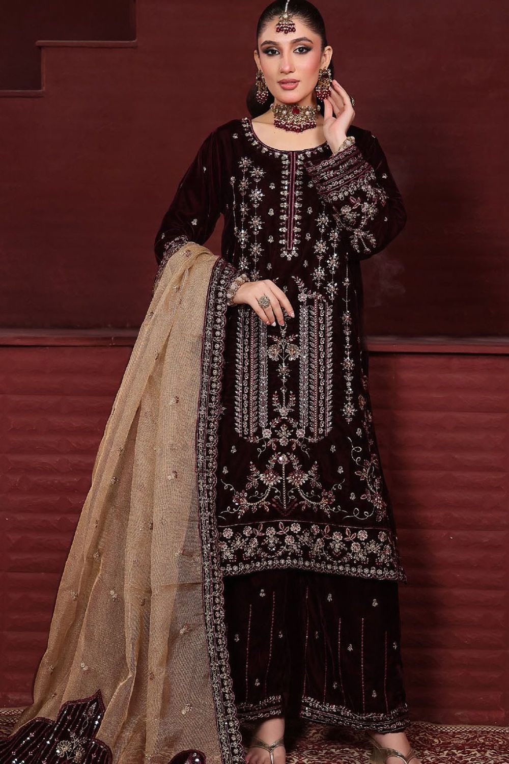 Burgundy Velvet Pakistani Suit Online in Dubai UAE Abudhabi Ajman Sharjah