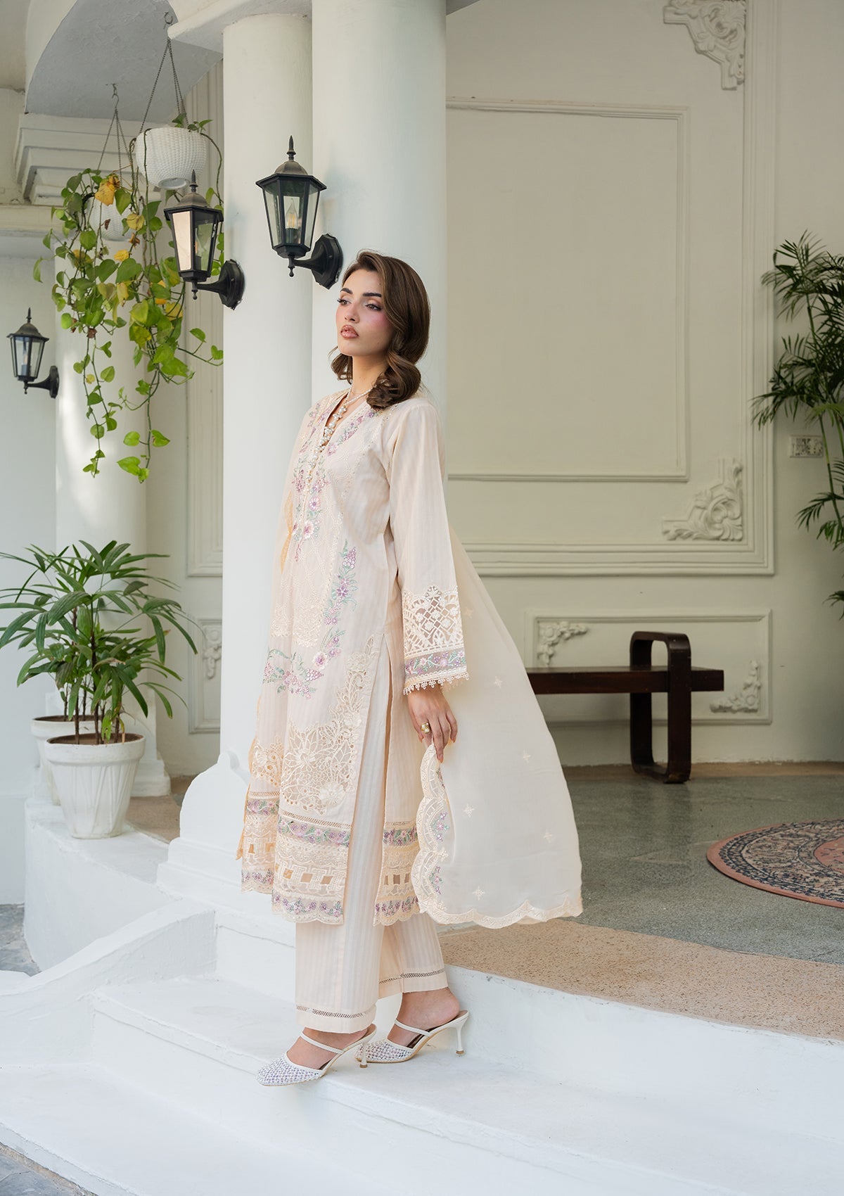 Buttercream Embroidered Lawn Pakistani Suit Online in KSA Riyadh Saudi Arabia Oman Bahrain Qatar