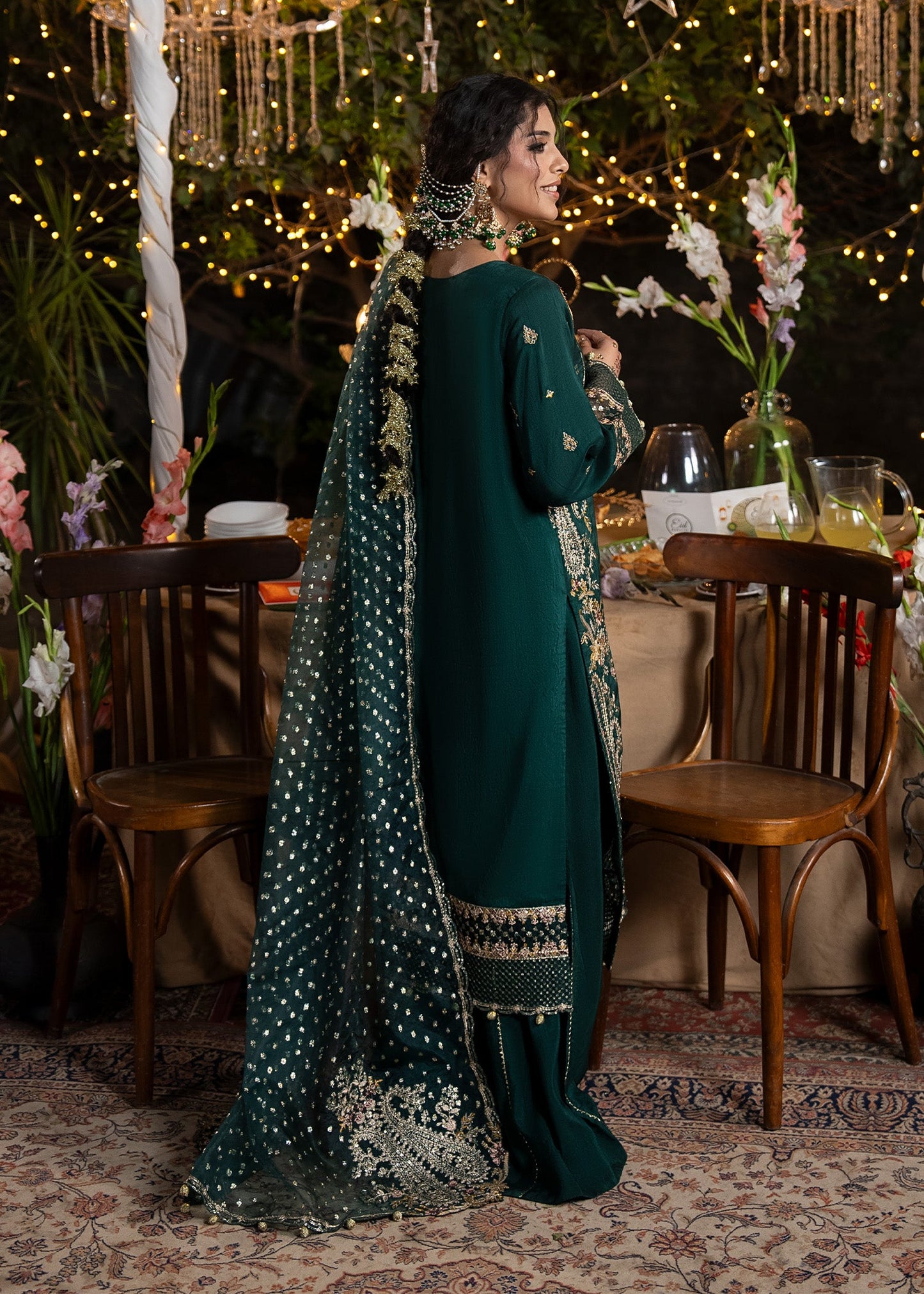 Buy Green Embroidered Silk Kurta Set Online in Dubai UAE Abudhabi Ajman Sharjah