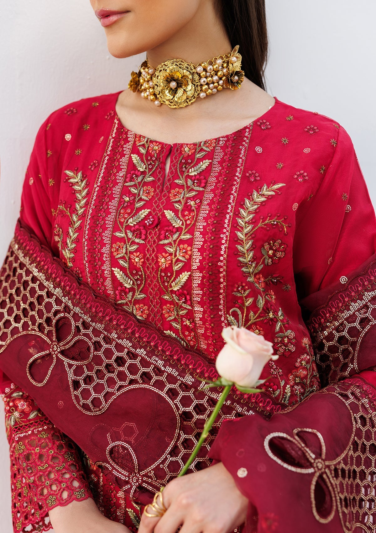 Buy Red Embroidered Organza Pakistani Suit Online in Dubai DXB UAE Abudhabi Meena Bazaar