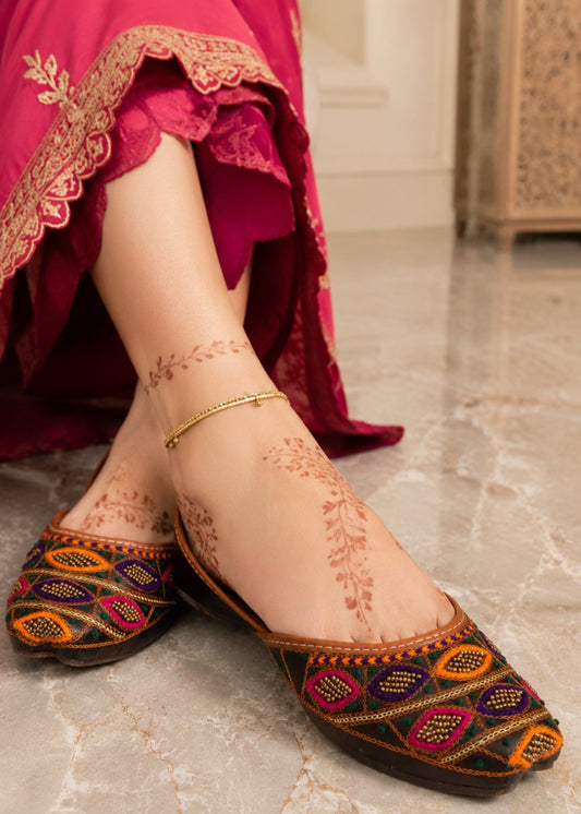 Charcoal Grey Punjabi Khussa with Soft Lining Online in Dubai DXB UAE Abudhabi Meena Bazaar