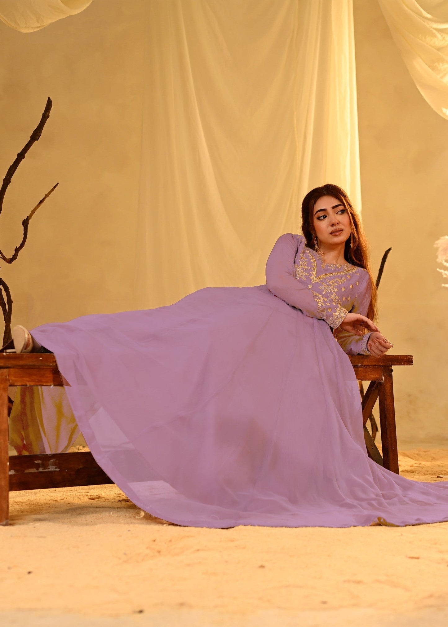 Chiffon Embroidered Lilac Party Wear Salwar Kameez Online in KSA Riyadh Saudi Arabia Oman Bahrain Qatar