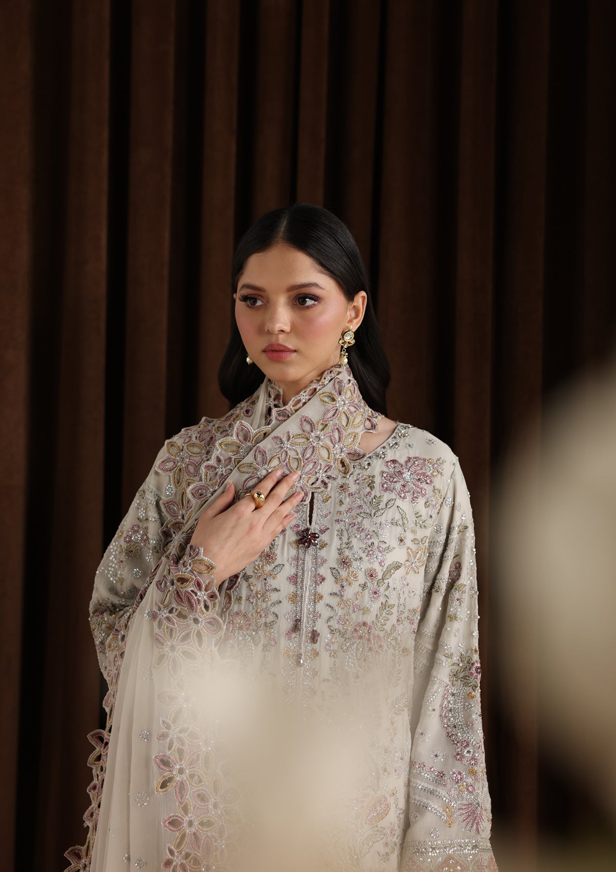 Chiffon Grey Embroidered Pakistani Suit Online in KSA Riyadh Saudi Arabia Oman Bahrain Qatar