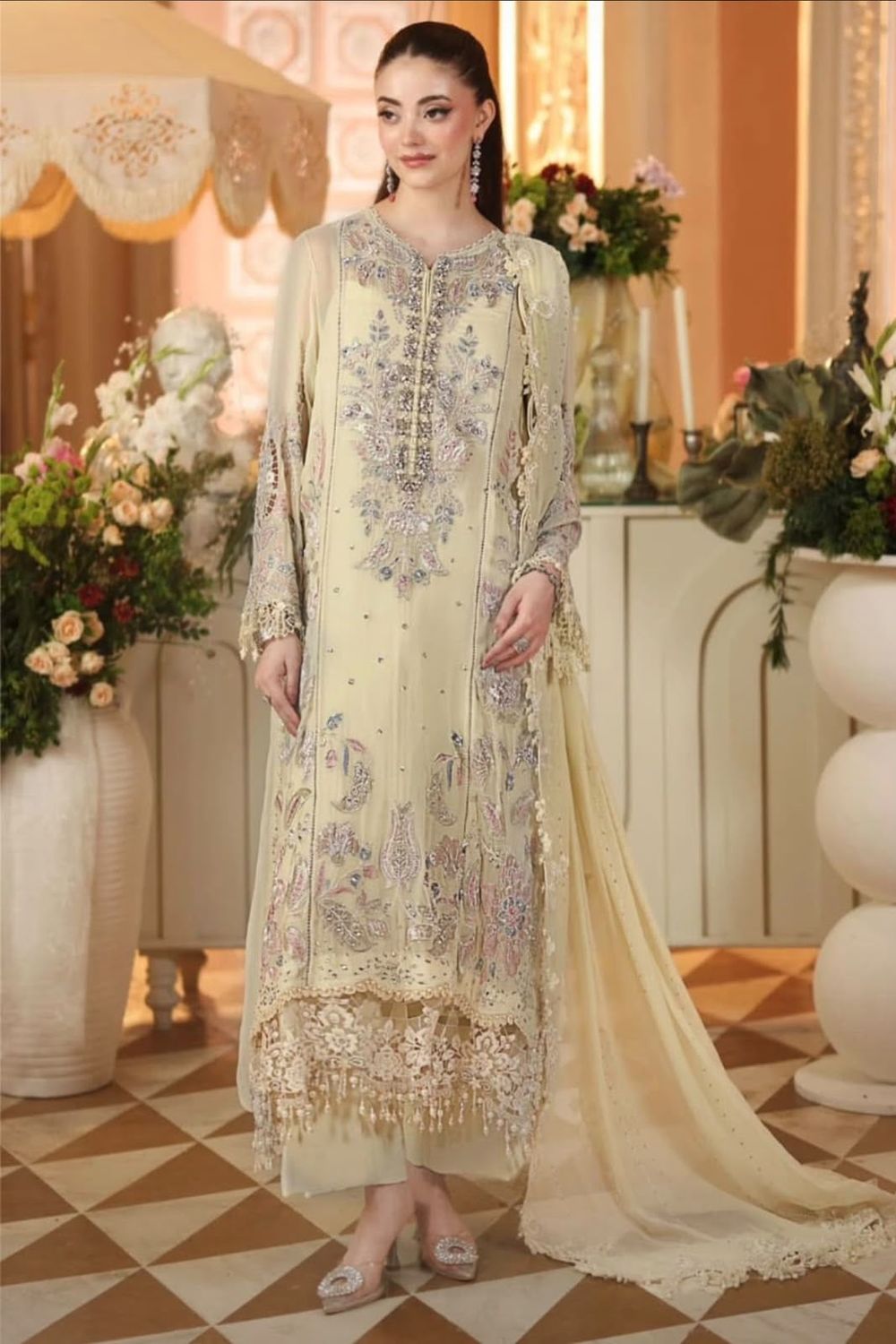 Chiffon Pakistani Suit Online in Dubai UAE Abudhabi Ajman Sharjah