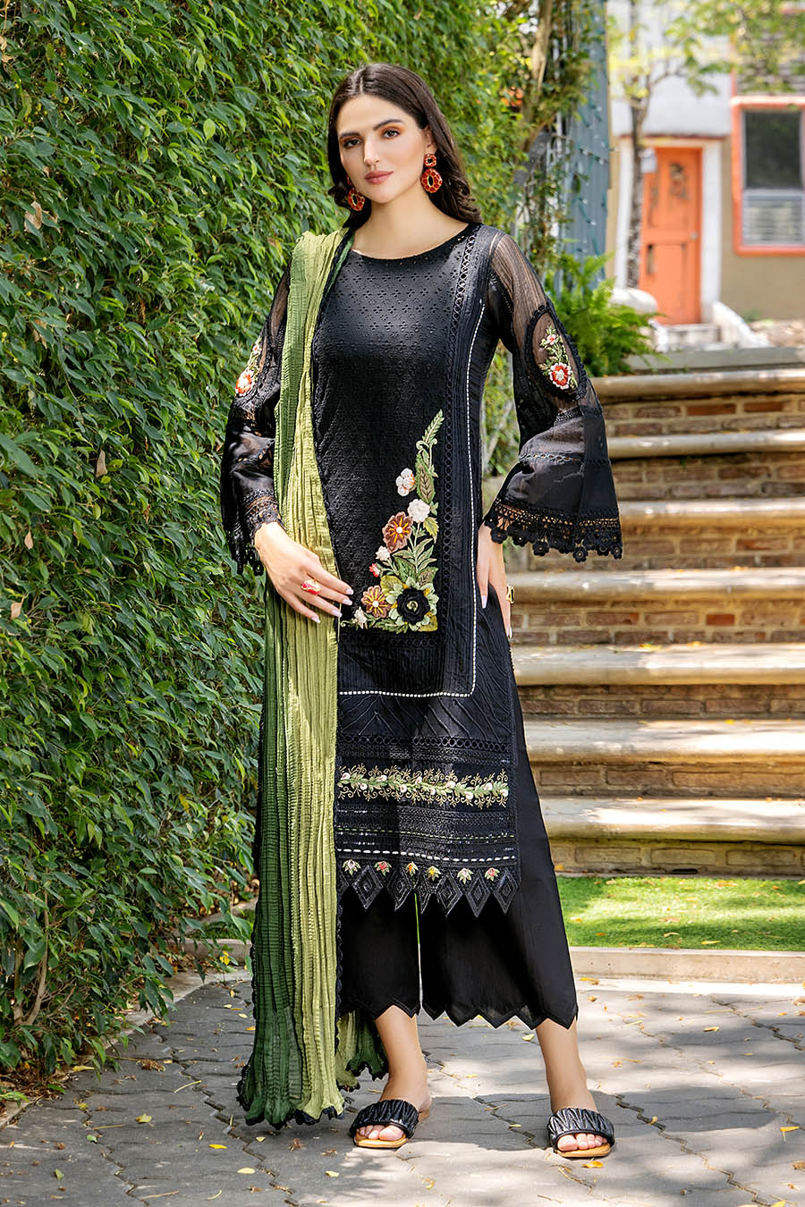 Chikan Embroidered Cotton Salwar Kameez Online in Dubai UAE Abudhabi Ajman Sharjah