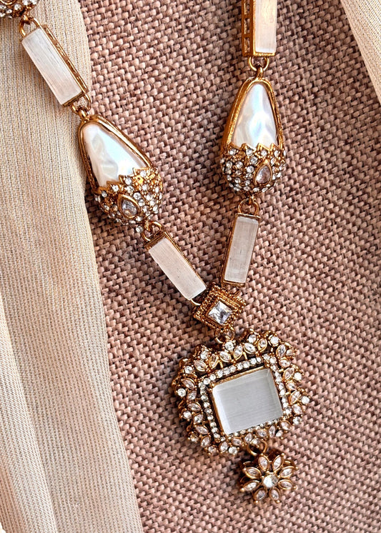 Classic White Stone Work Necklace Set Online in KSA Riyadh Saudi Arabia Oman Bahrain Qatar