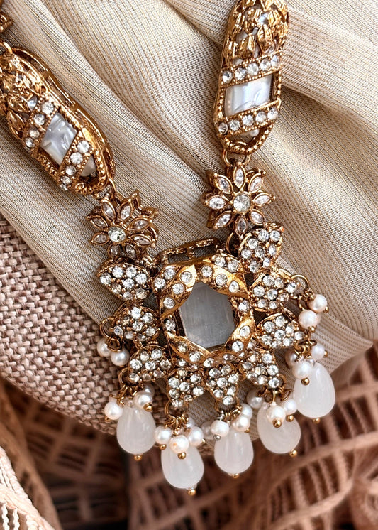 Classic White Turkish Malaa Jewellery Set Online in KSA Riyadh Saudi Arabia Oman Bahrain Qatar