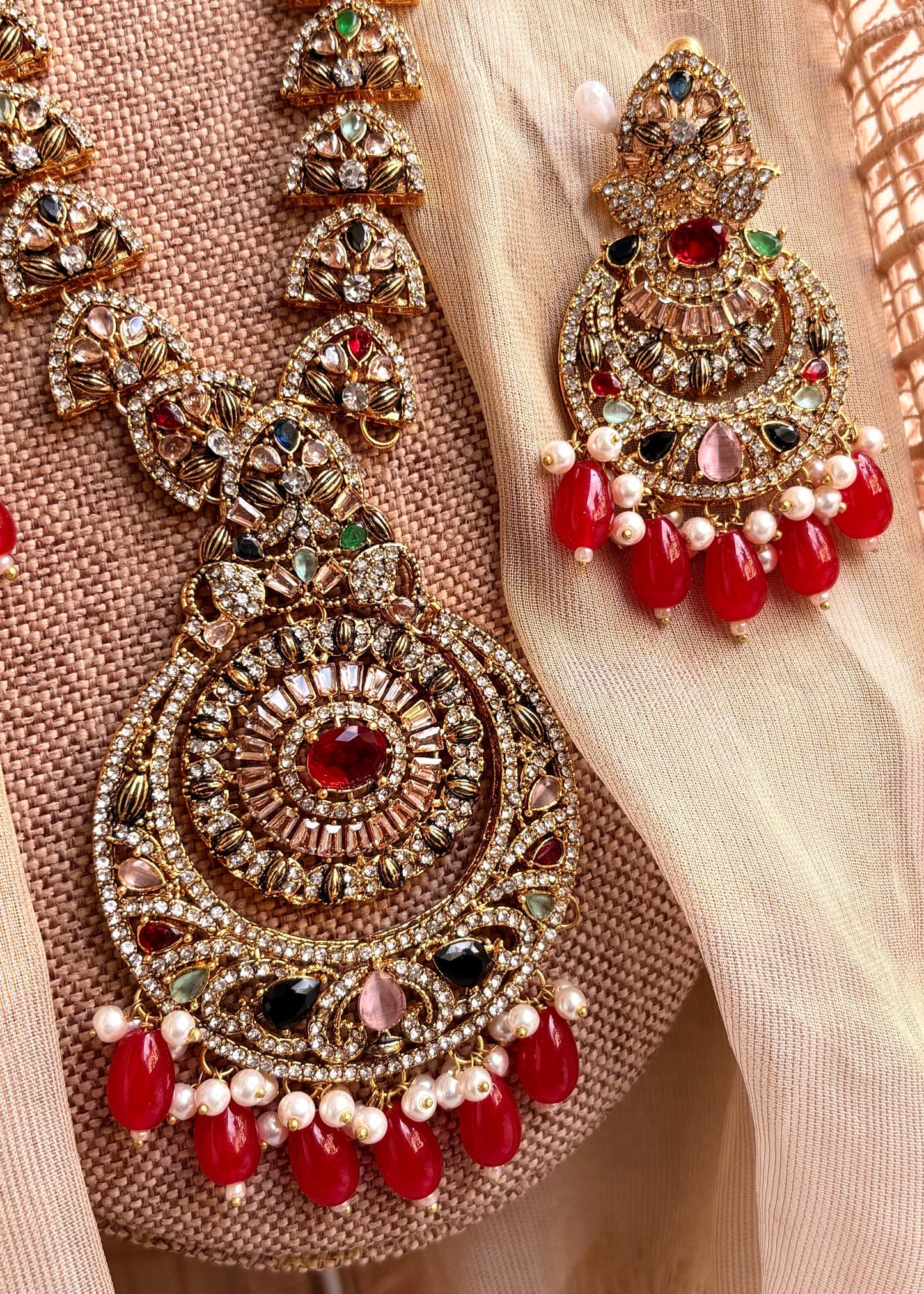 Colorful Stone Work Jewellery Set Online in KSA Riyadh Saudi Arabia Oman Bahrain Qatar