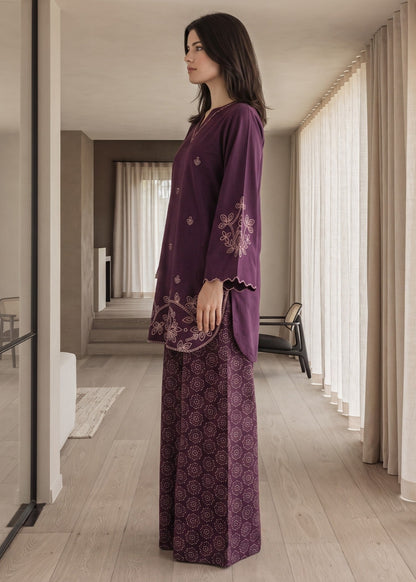 Pakistani Summer Wear Embroidered Kurta Set Online in KSA Riyadh Saudi Arabia Oman Bahrain Qatar