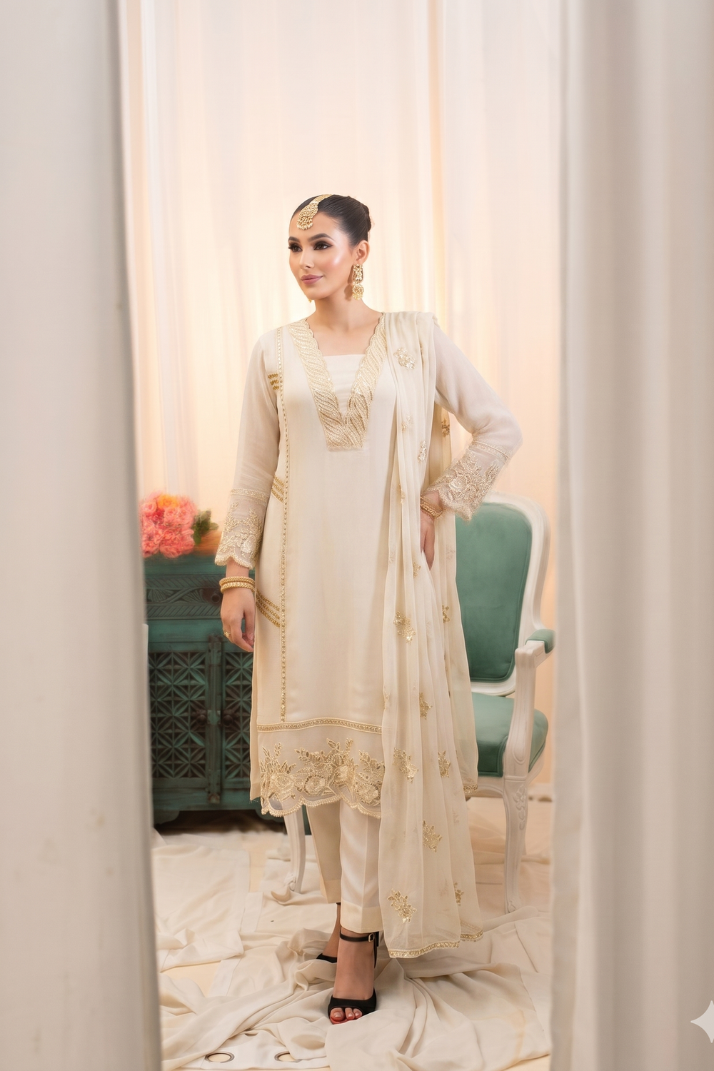 Cream Embroidered Chiffon Partywear Suit Online in Dubai UAE Abudhabi Ajman Sharjah