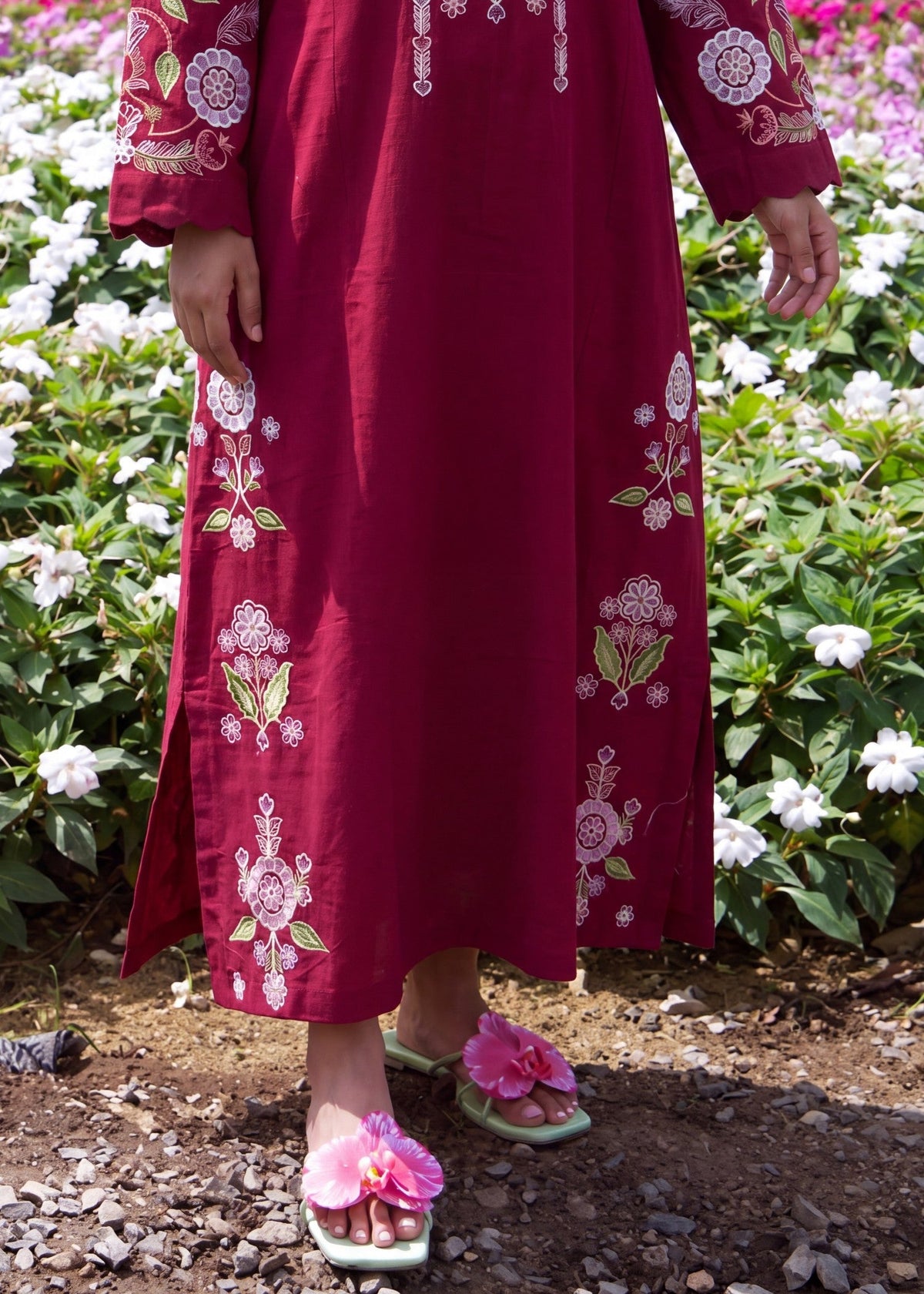 Crimson Khaddar Kaftan for Daily Wear Online in Sri Lanka India Australia