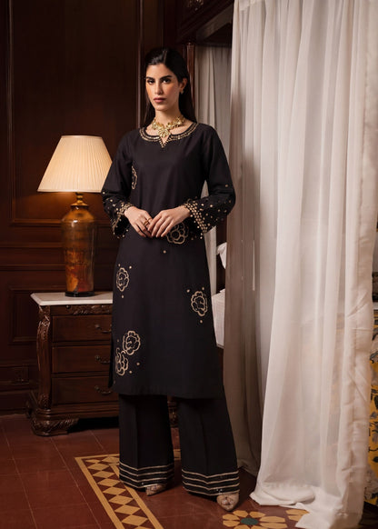 Daily Wear Black Lawn Kurta Set Online in UK USA Canada