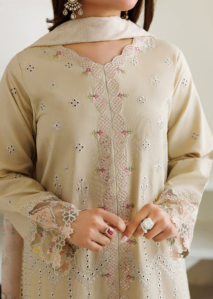 Daily Wear Cream Lawn Pakistani Suit Online in Dubai DXB UAE Abudhabi Meena Bazaar