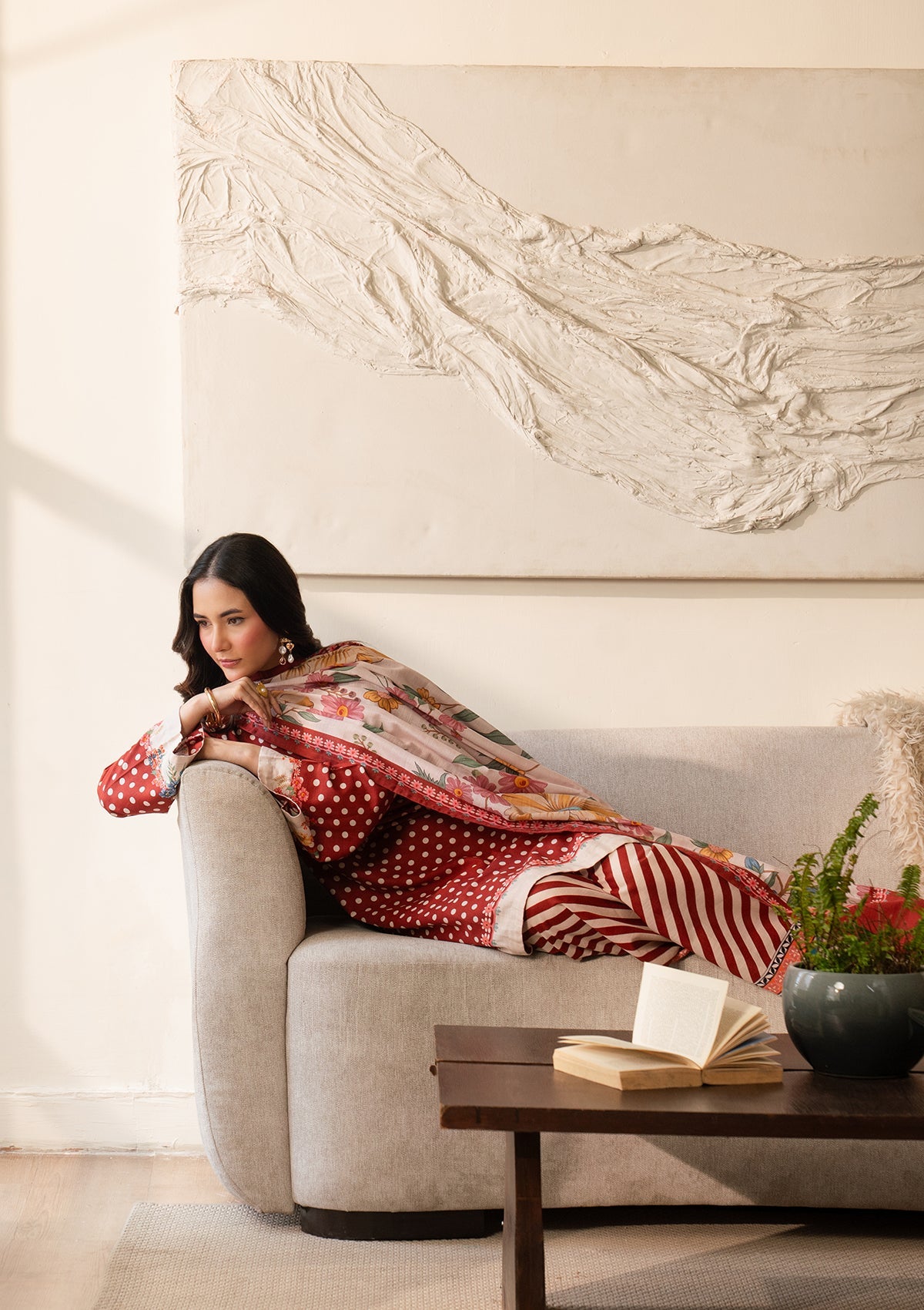 Daily Wear Red Khaddar Pakistani Suit Online in KSA Riyadh Saudi Arabia Oman Bahrain Qatar