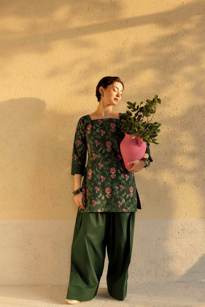 Dark Green Embroidered Cambric Cotton Farshi Shalwar Kurta Set Online in Dubai UAE Abudhabi Ajman Sharjah