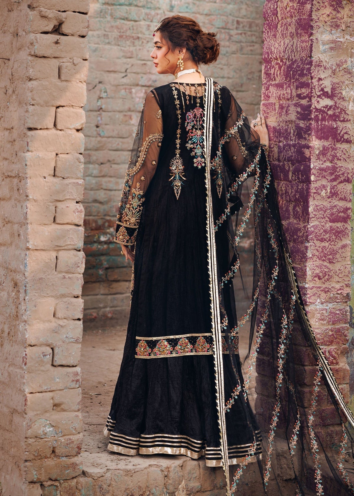 Designer Black Embroidered Sharara Gharara Online in KSA Riyadh Saudi Arabia Oman Bahrain Qatar