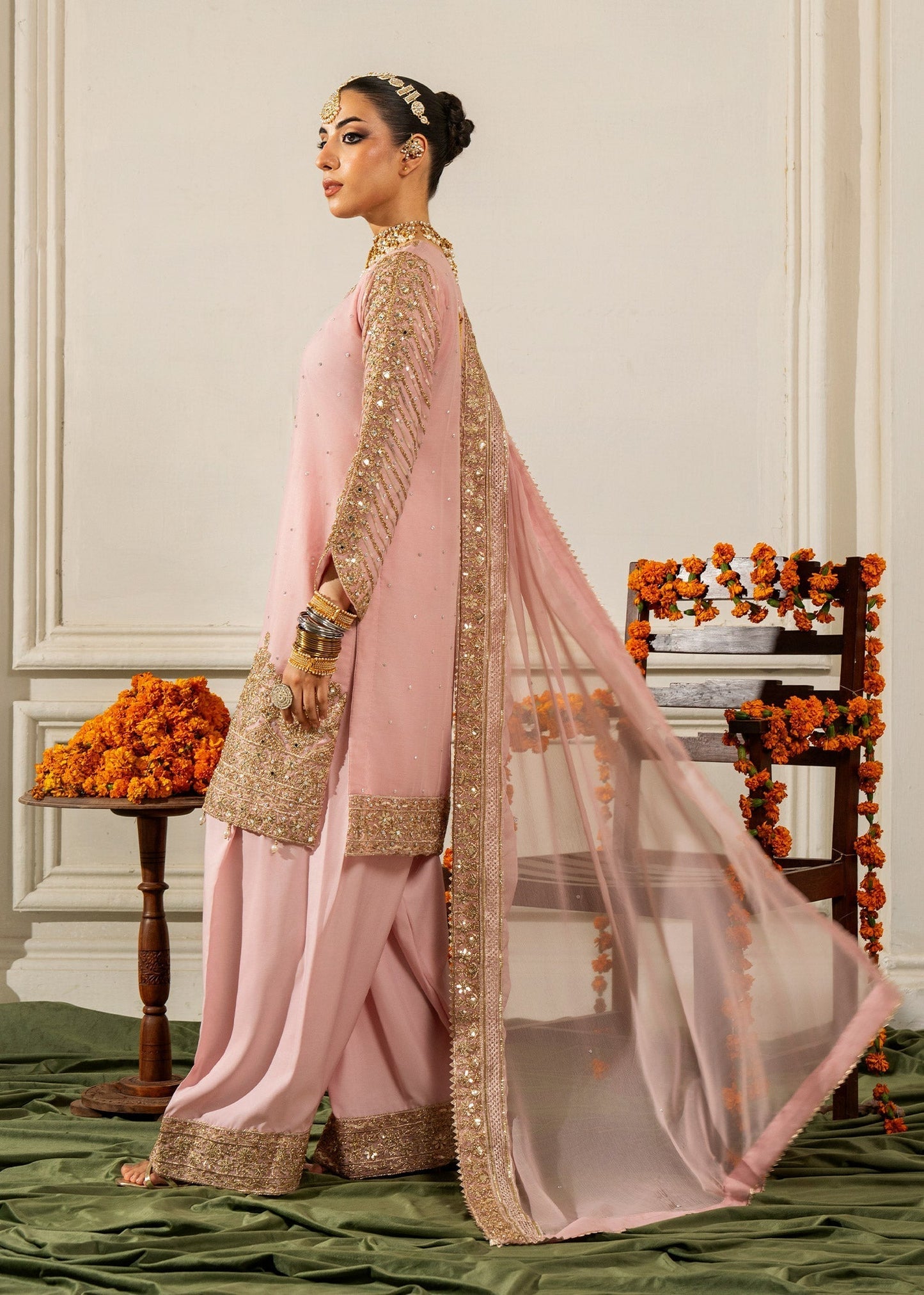 Designer Blush Pink Chiffon Ladies Suit Online in KSA Riyadh Saudi Arabia Oman Bahrain Qatar