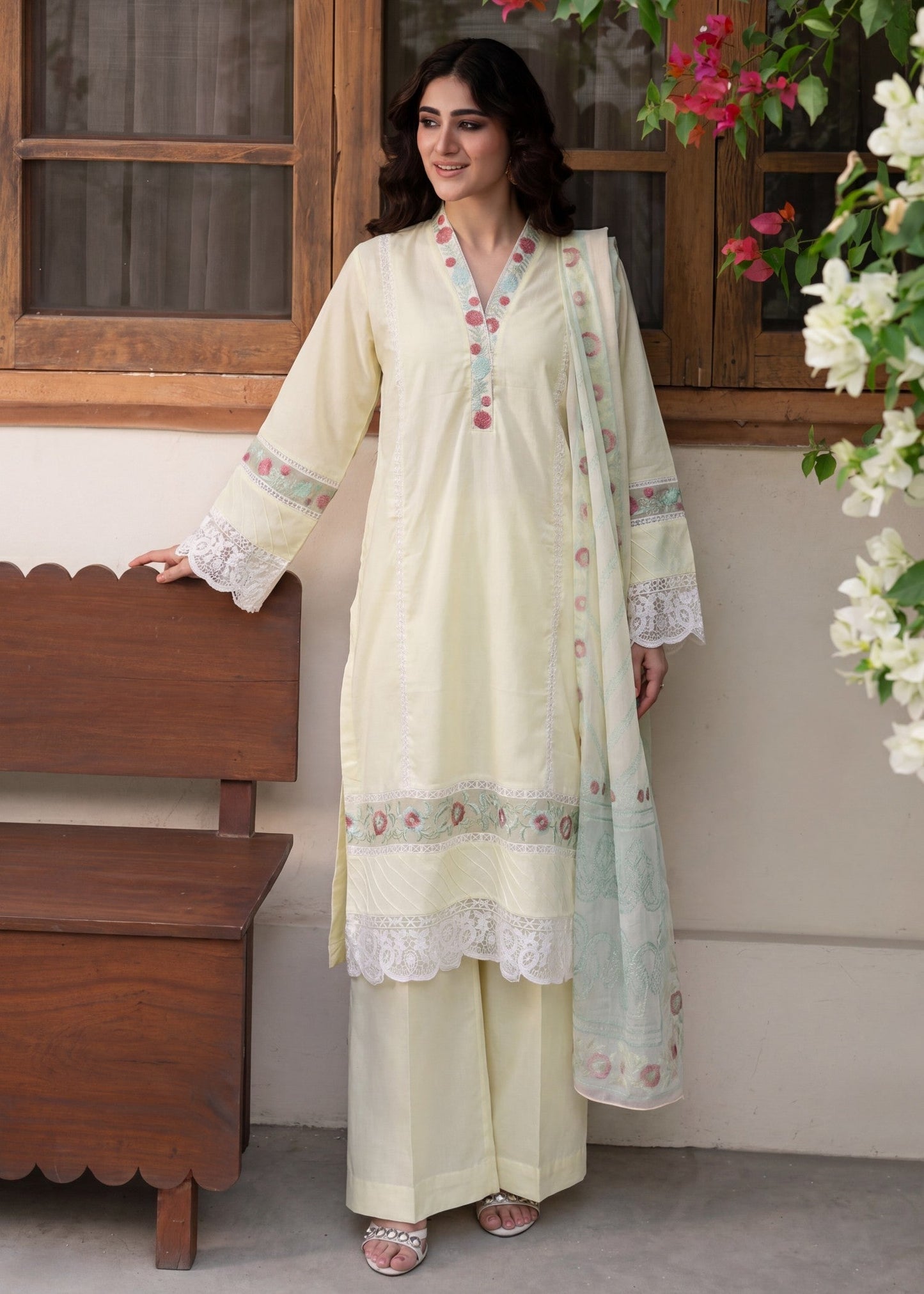 Designer Embroidered Off-White Lawn Suit for Women Online in KSA Riyadh Saudi Arabia Oman Bahrain Qatar