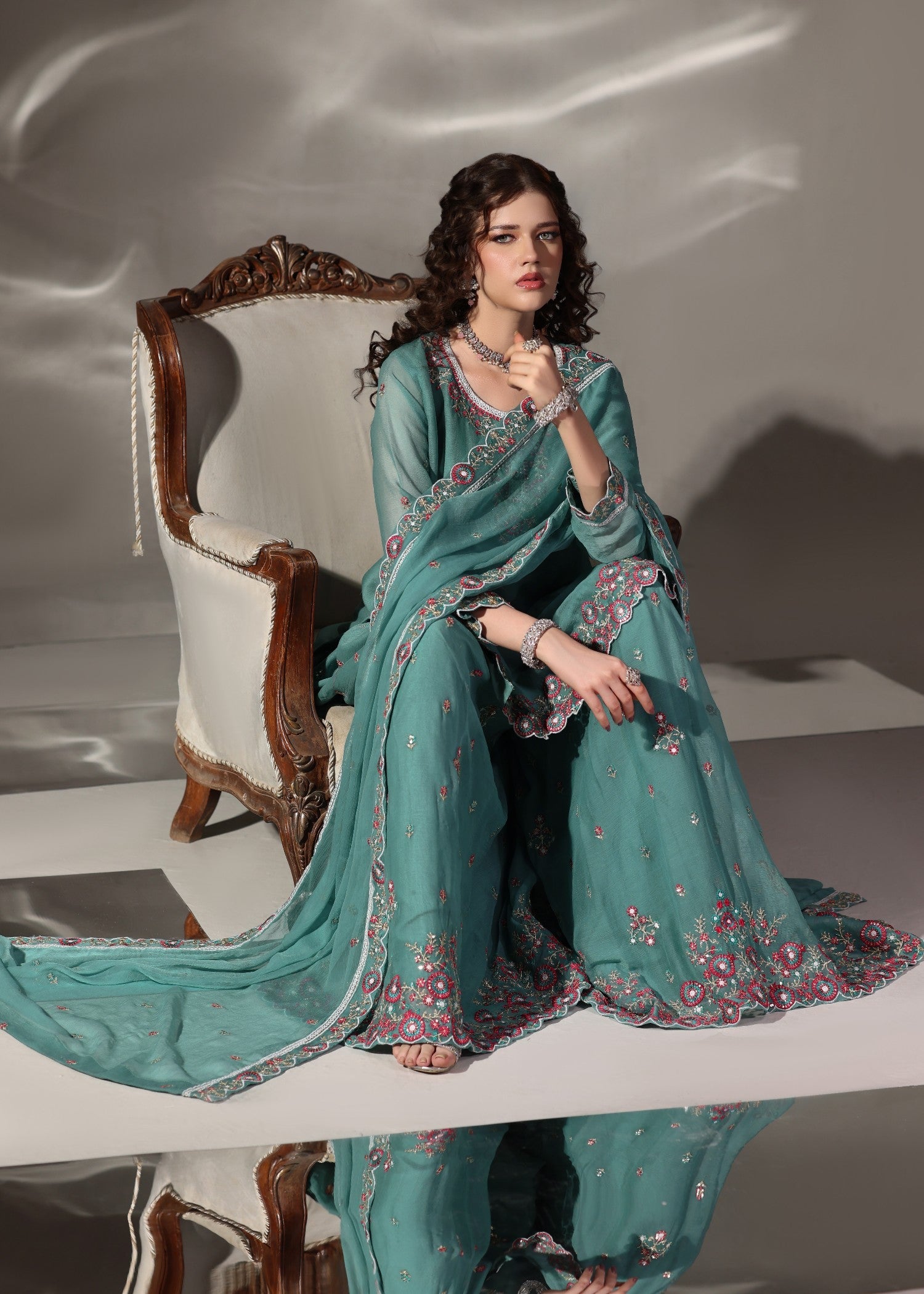 Designer Embroidered Sharara Suit for Women Online in KSA Riyadh Saudi Arabia Oman Bahrain Qatar