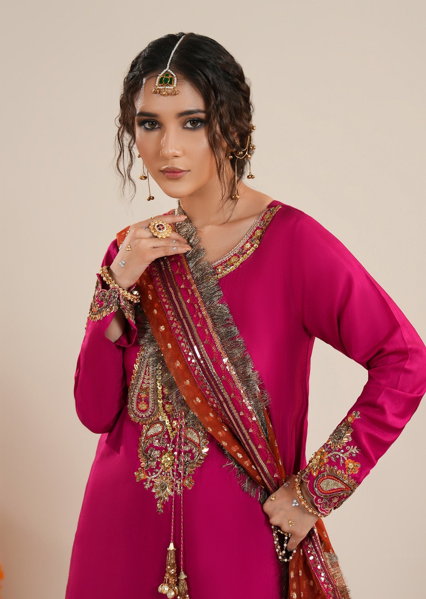 Designer Fuchsia Sharara Gharara Suit Online in KSA Riyadh Saudi Arabia Oman Bahrain Qatar