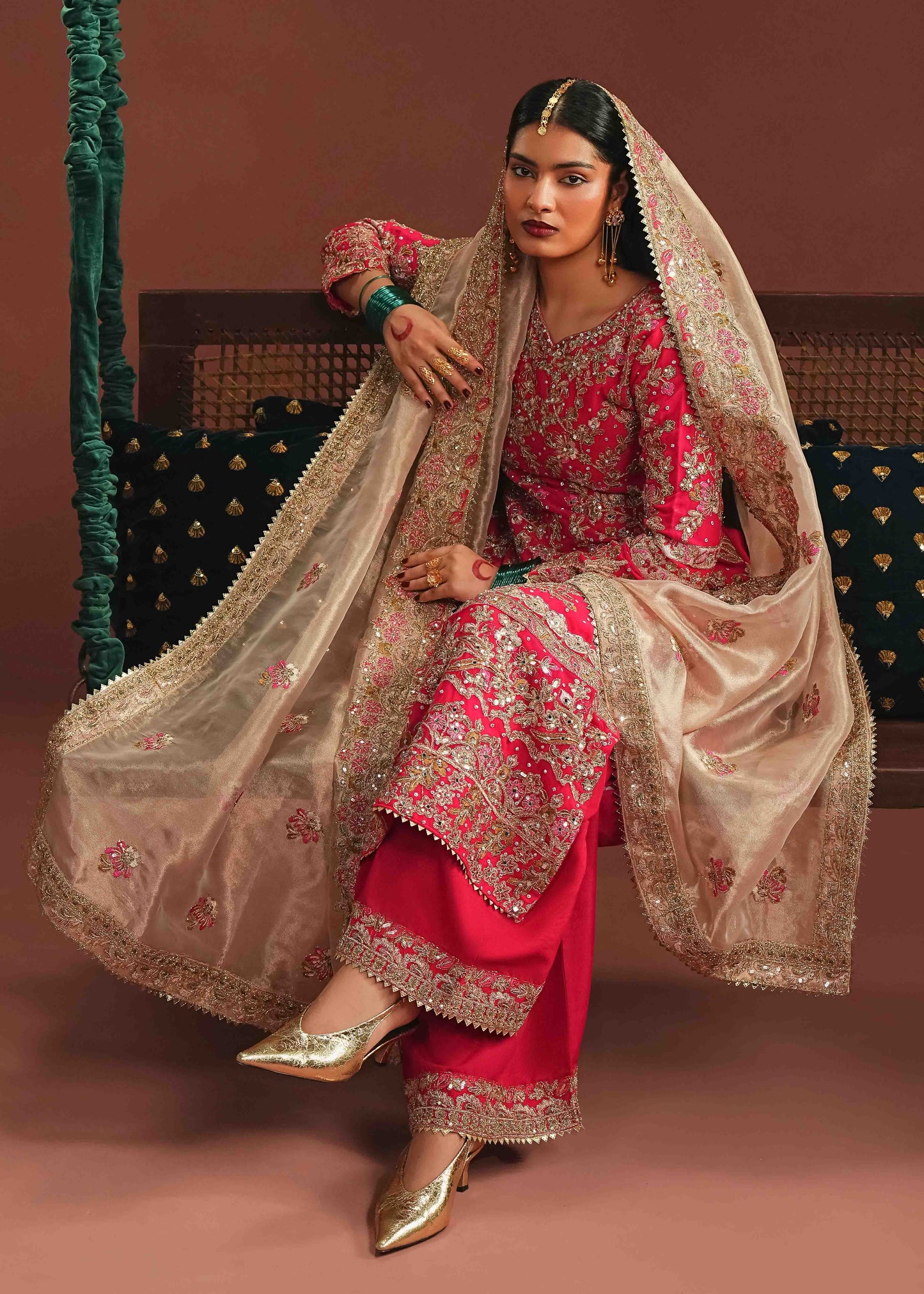 Designer Hot Pink Chiffon Wedding Dress Online in KSA Riyadh Saudi Arabia Oman Bahrain Qatar