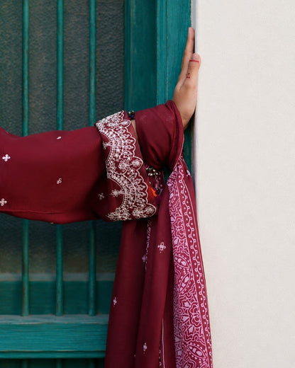 Designer Maroon Embroidered Lawn Suit Online in KSA Riyadh Saudi Arabia Oman Bahrain Qatar