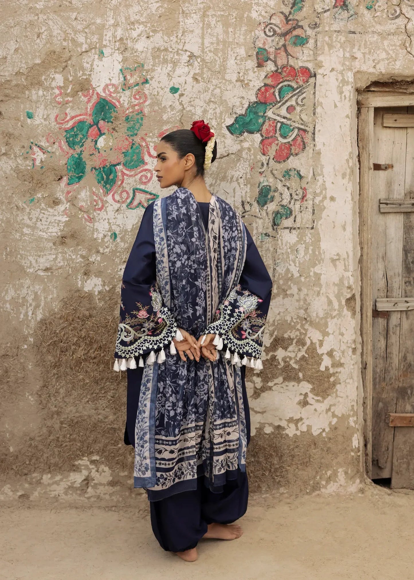 Designer Midnight Blue Embroidered Lawn Kameez Online in UK USA Canada