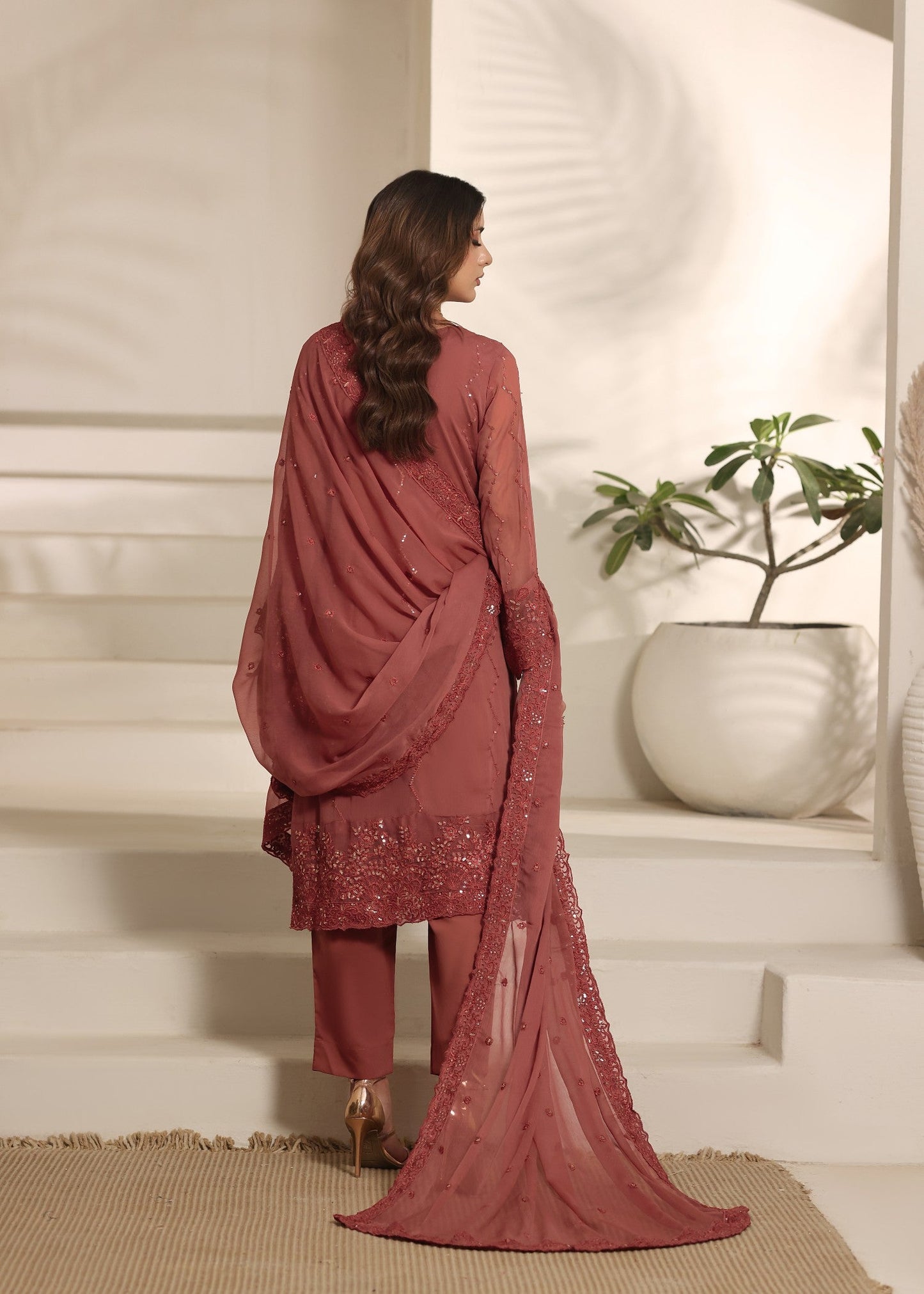 Designer Peach Pink Chiffon 3 Piece Suit Online in KSA Riyadh Saudi Arabia Oman Bahrain Qatar