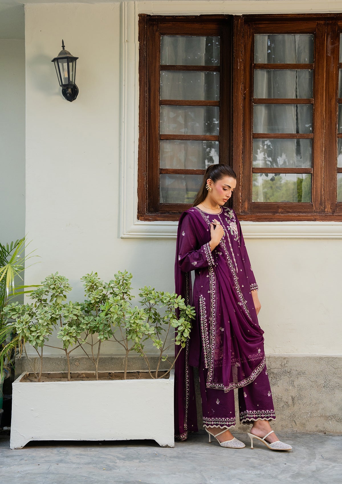 Designer Purple Embroidered Lawn Suit Online in UK USA Canada