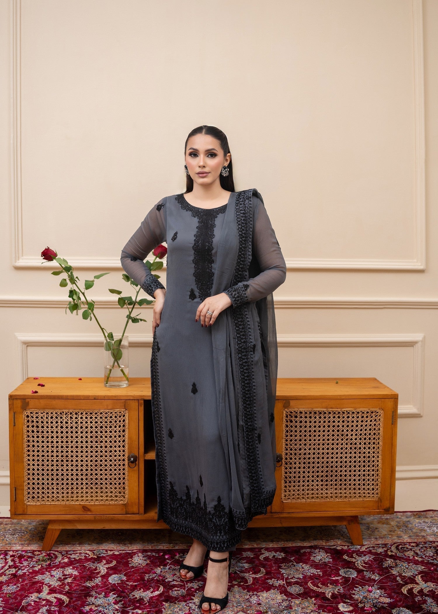 Designer Slate Grey Embroidered Chiffon Salwar Kameez Online in KSA Riyadh Saudi Arabia Oman Bahrain Qatar