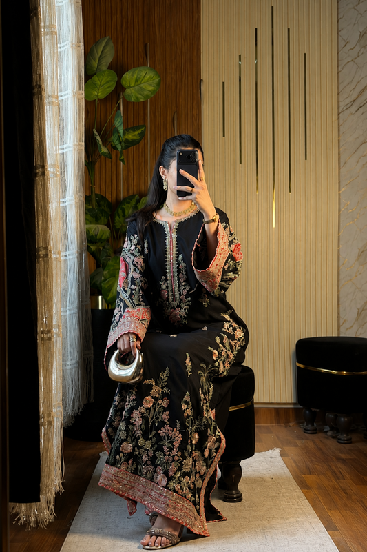 Elegant Black Ready to Wear Kaftan Online in UK USA Canada