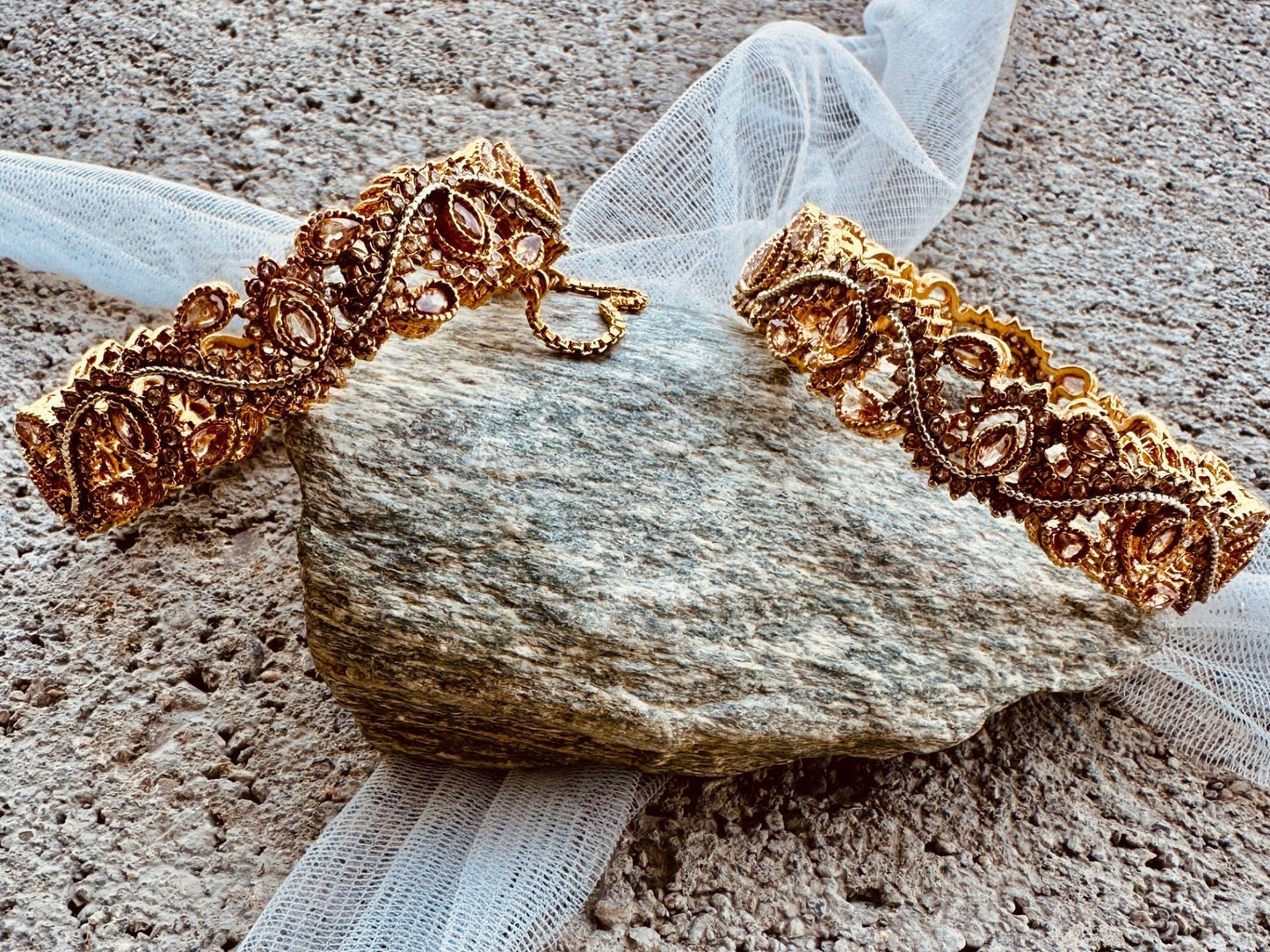 Elegant Gold Bangles Jewellery Online in UK USA Canada