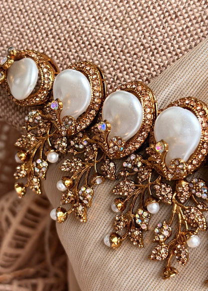 Elegant Metal Choker Jewellery Set Online in KSA Riyadh Saudi Arabia Oman Bahrain Qatar