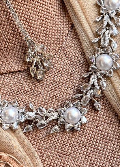 Elegant Silver Jewellery Set with Zircon Stones Online in KSA Riyadh Saudi Arabia Oman Bahrain Qatar