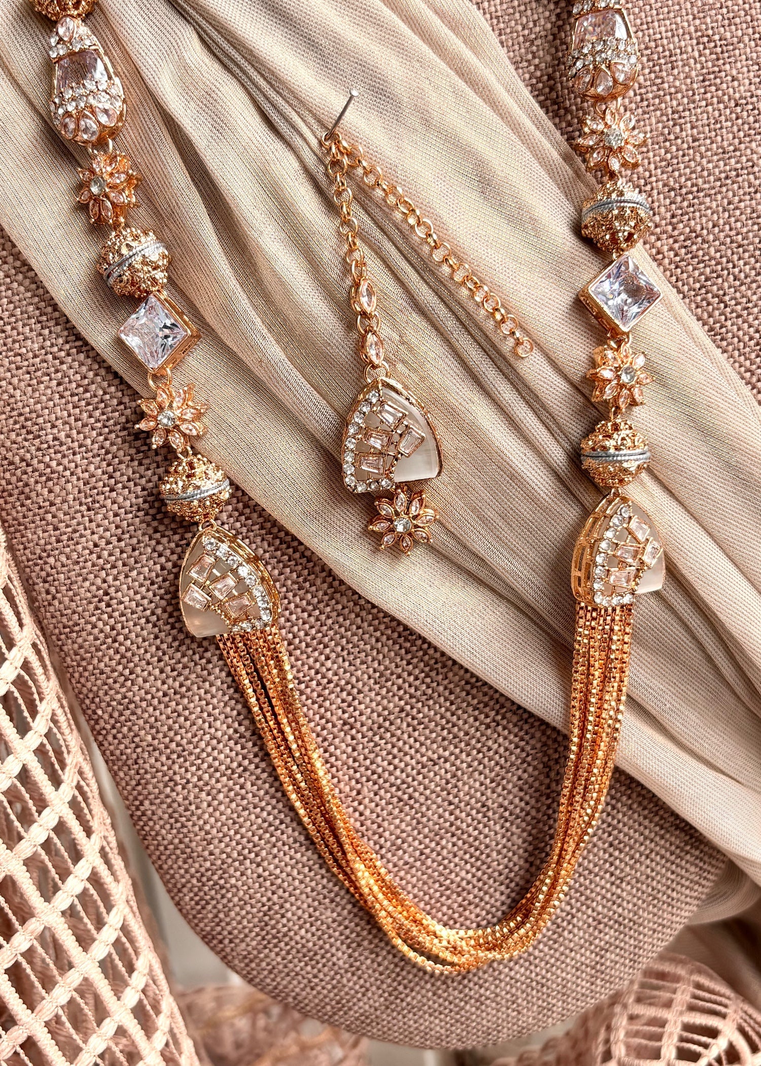 Elegant White Stone Work Jewellery Set for Nikah Online in UK USA Canada