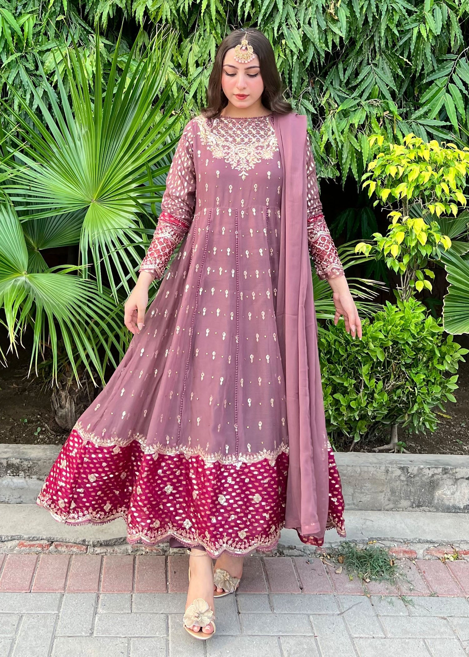 Embellished Georgette Chiffon Wedding Guest Wear Suit Online in Sri Lanka India Australia
