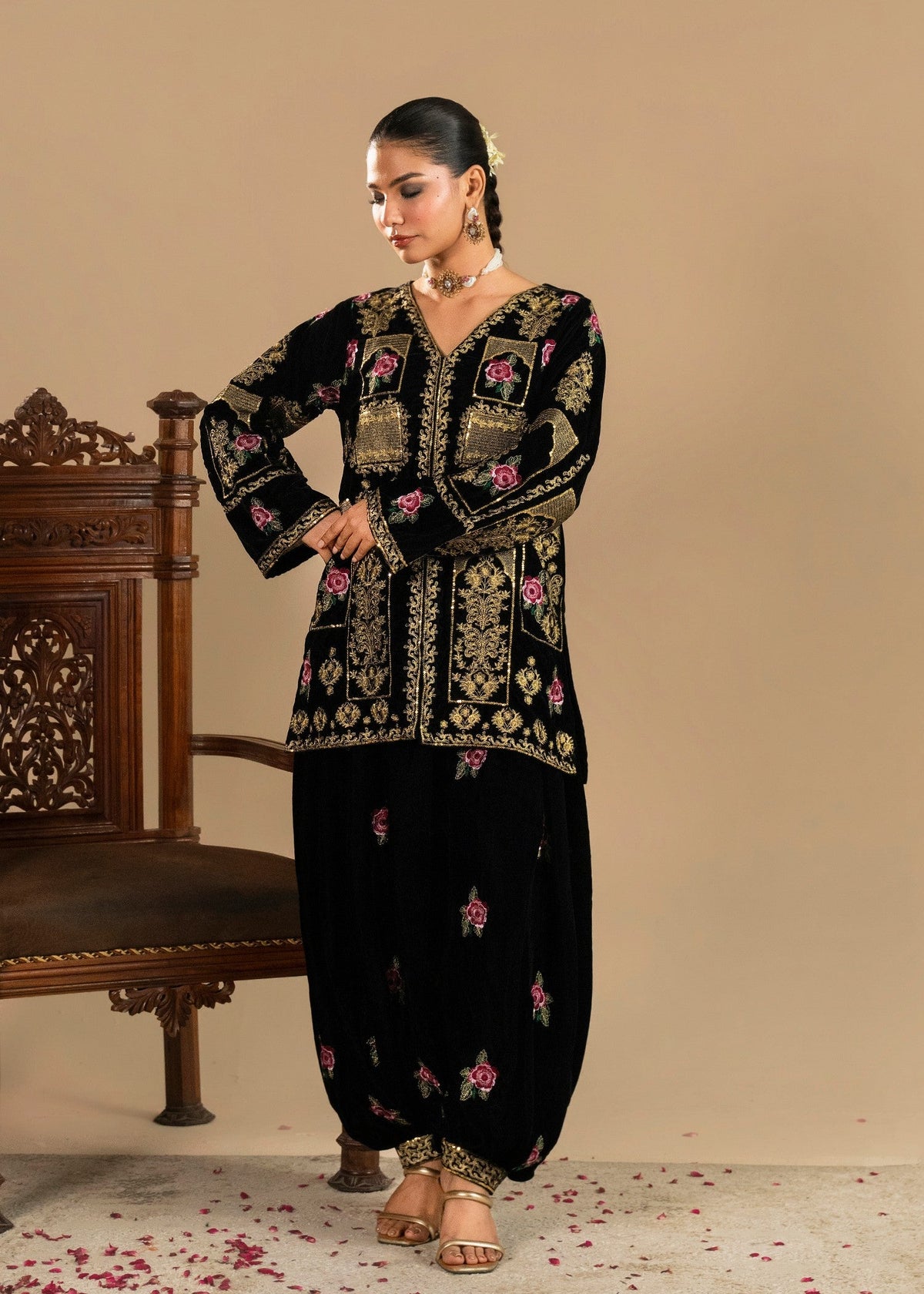 Black Embroidered Velvet Salwar Suit for Women Online in Dubai UAE Abudhabi Ajman Sharjah
