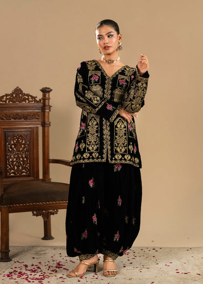 Black Embroidered Velvet Shalwar Kameez Partywear Online in UK USA Canada