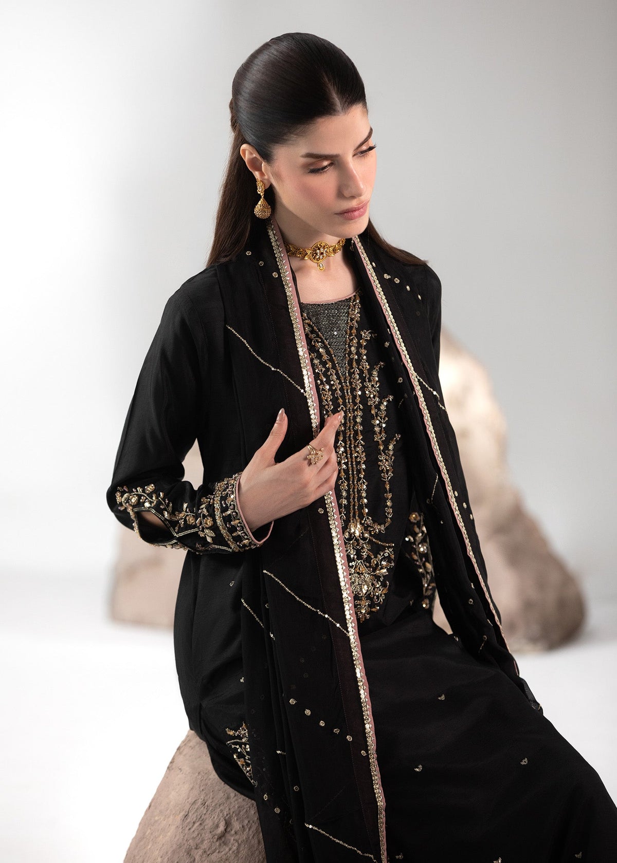 Ladies Embellished Black Shalwar Kameez Online in UK USA Canada