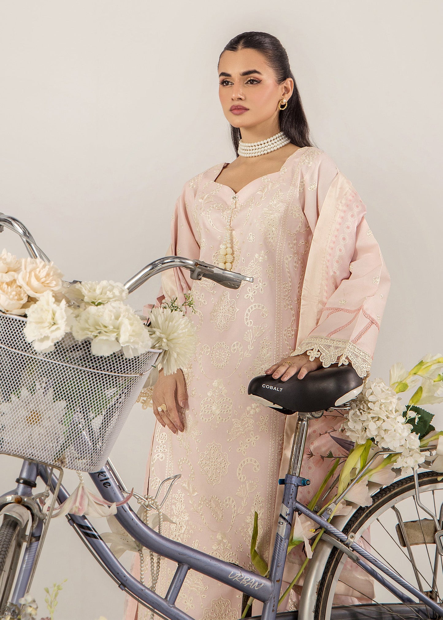 Embroidered Baby Pink Lawn Kurta with Dupatta Online in Dubai UAE Abudhabi Ajman Sharjah