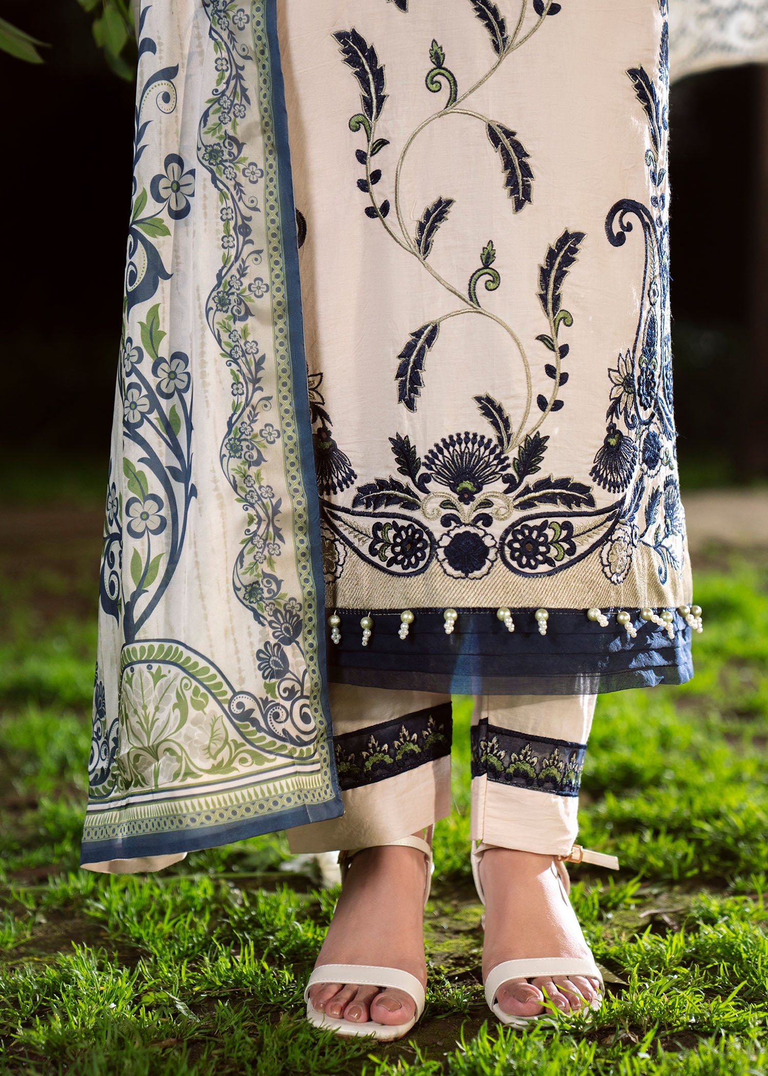 Embroidered Beige Lawn Kurta Suit Online in Dubai UAE Abudhabi Ajman Sharjah