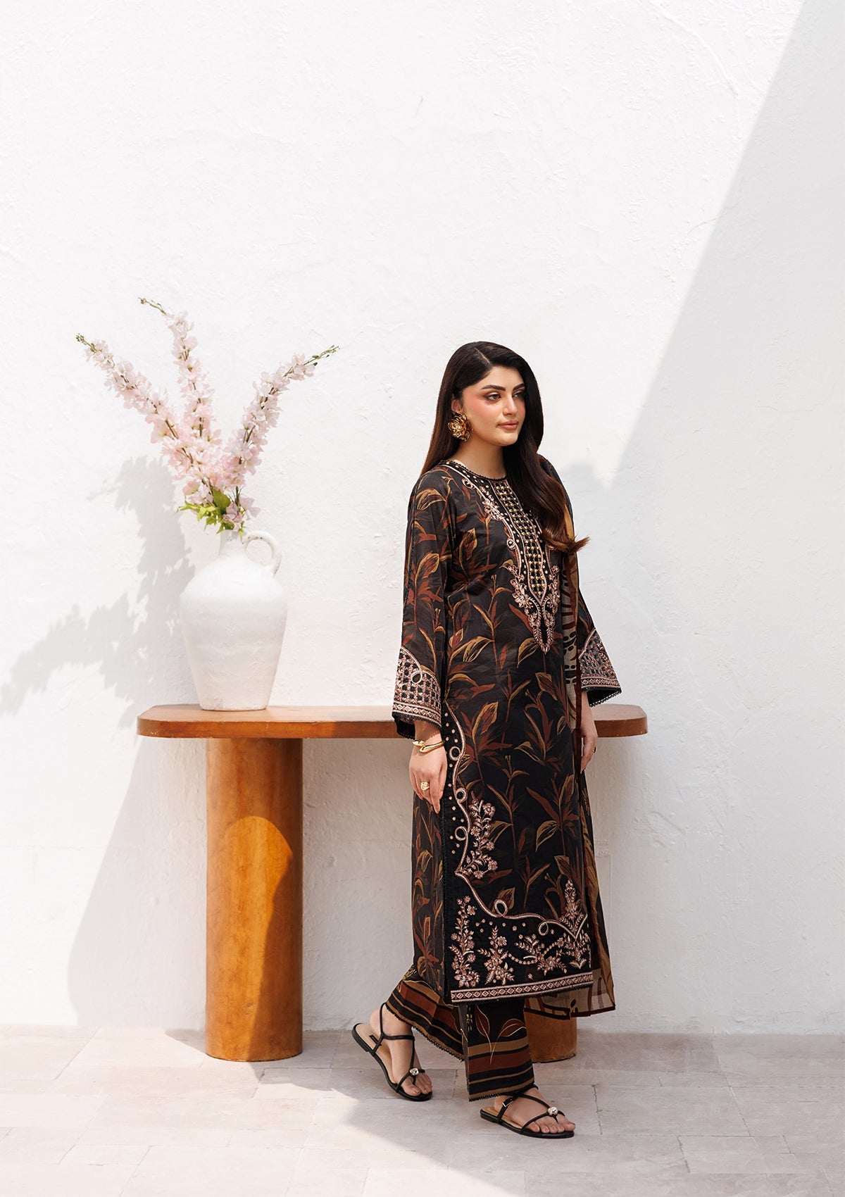 Embroidered Black Lawn Pakistani Dress Online in UK USA Canada