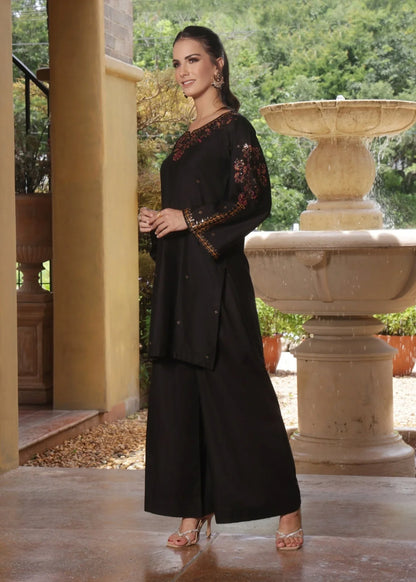 Embroidered Black Lawn Salwar Kameez Online in KSA Riyadh Saudi Arabia Oman Bahrain Qatar